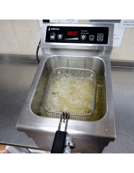 freidora-induccion-8-litros-con-patatas-edenox