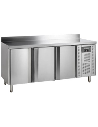mesa-refrigerada-3-puertas-gn11-tefcold