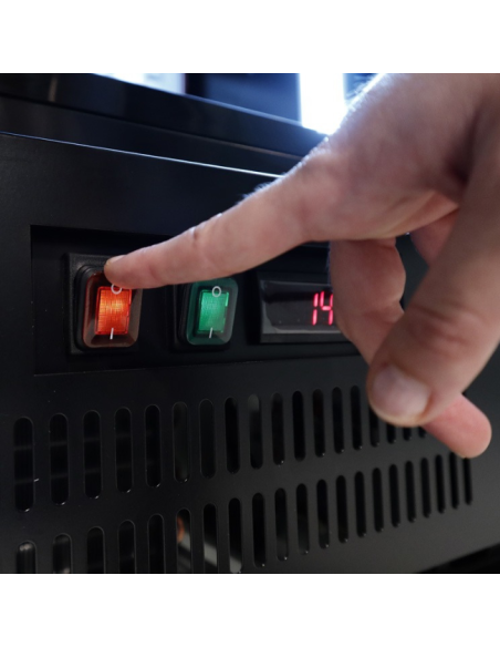 Vitrina Congelador Vertical VESUC-1603-C Edenox