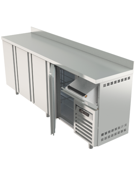 Frente Mostrador Refrigerado 3 Puertas 200cm Docriluc