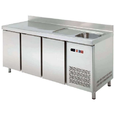 mesa-refrigerada-tres-puertas-con-fregadero-dos-metros-fabricacion-nacional.jpg