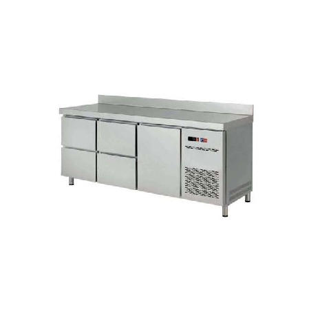 mesa-refrigerada-cuatro-cajones-y-una-puerta-dos-metros.jpg