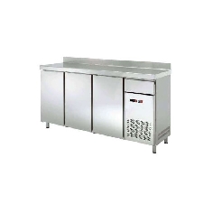Frente-mostrador-refrigerado-tres-puertas-cajon-auxiliar-clima-hosteleria.jpg